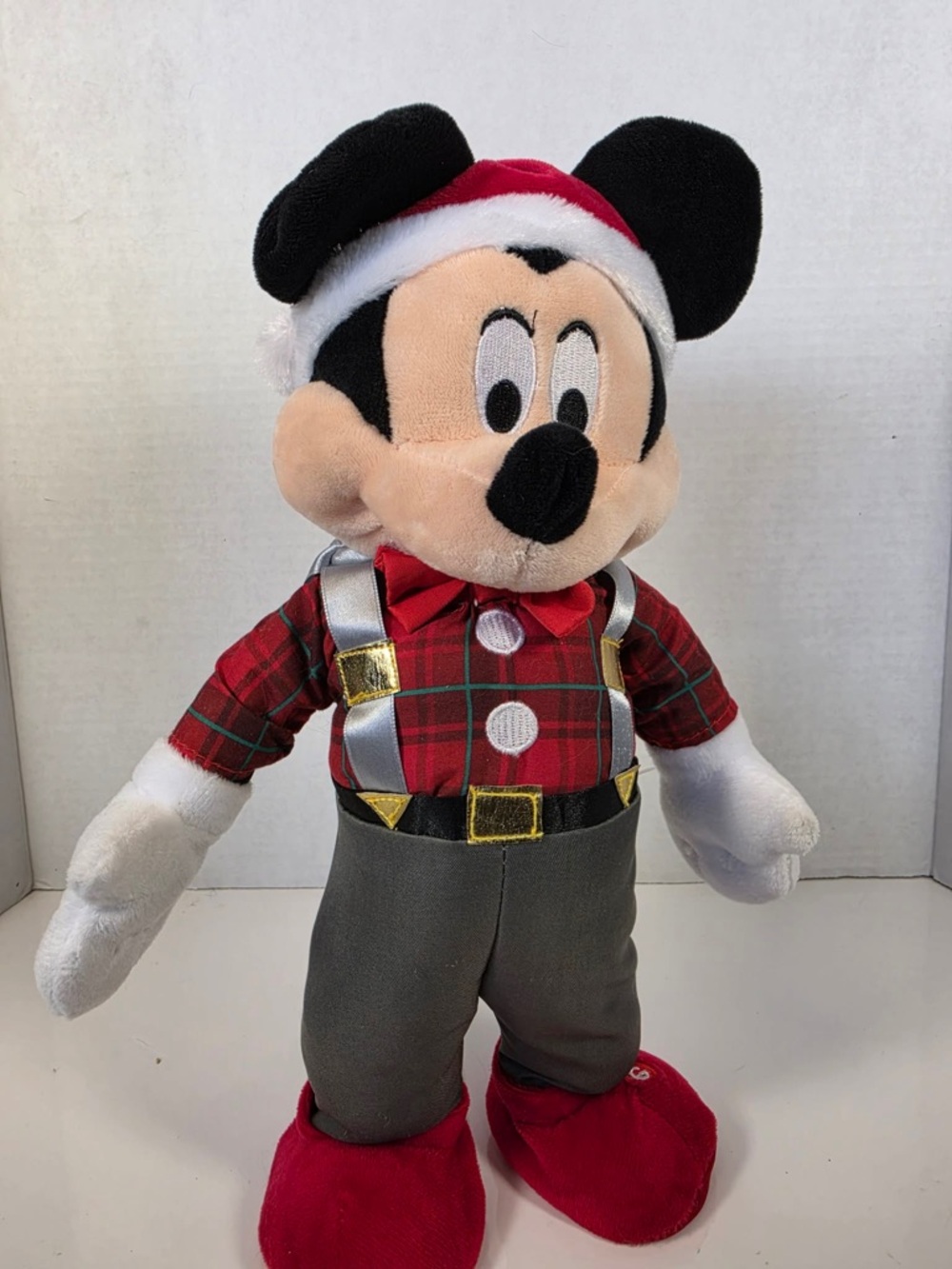 Walt Disney Gemmy 23" Singing Mickey Mouse Santa Claus Porch Standing Christmas
